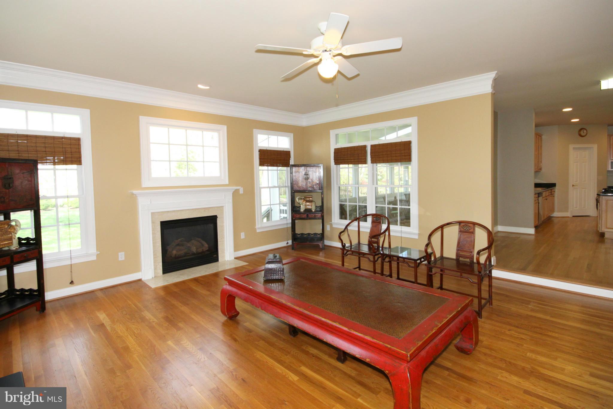 4032 Hunt Road Fairfax, VA 22032 - Photo 9 of 30 Family Room