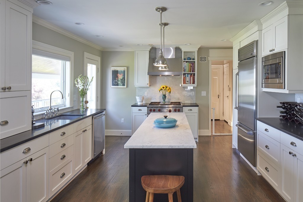 35 Elizabeth Road Belmont, MA 02478 - Photo 4 of 13 Gallery Image 4