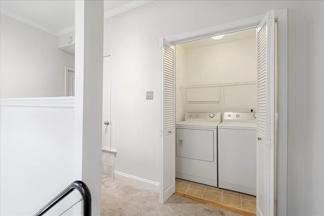 a view of utility room