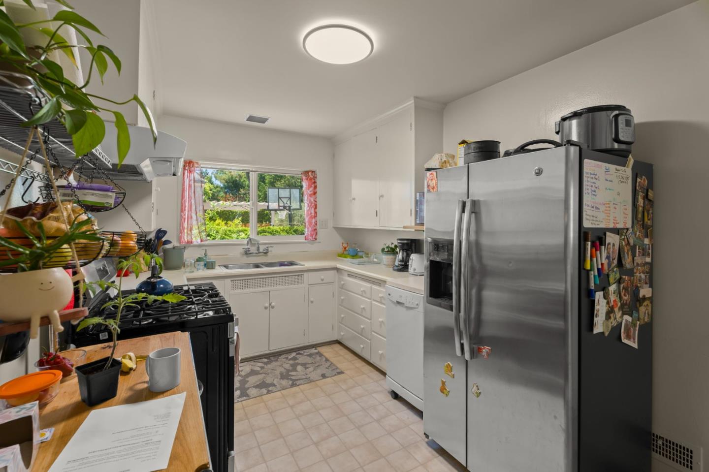 4 Warren Road San Mateo, CA 94401 - Photo 13 of 17 Gallery Image 13