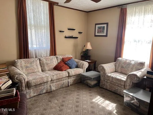 $130,000 | 221 5th Street Northwest, Coeburn, VA 24230