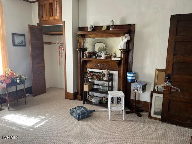 $130,000 | 221 5th Street Northwest, Coeburn, VA 24230