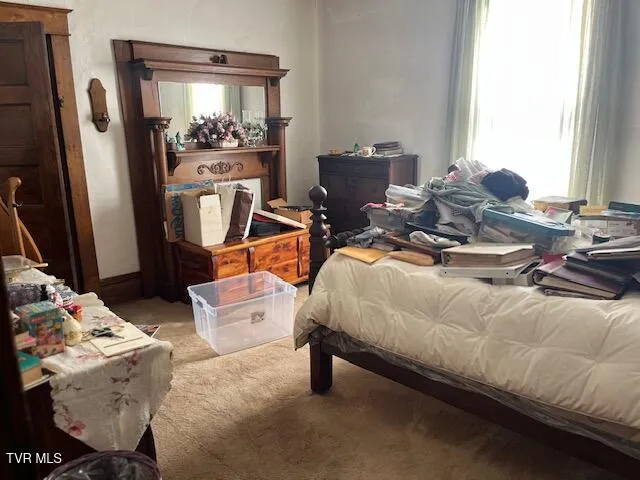 $130,000 | 221 5th Street Northwest, Coeburn, VA 24230