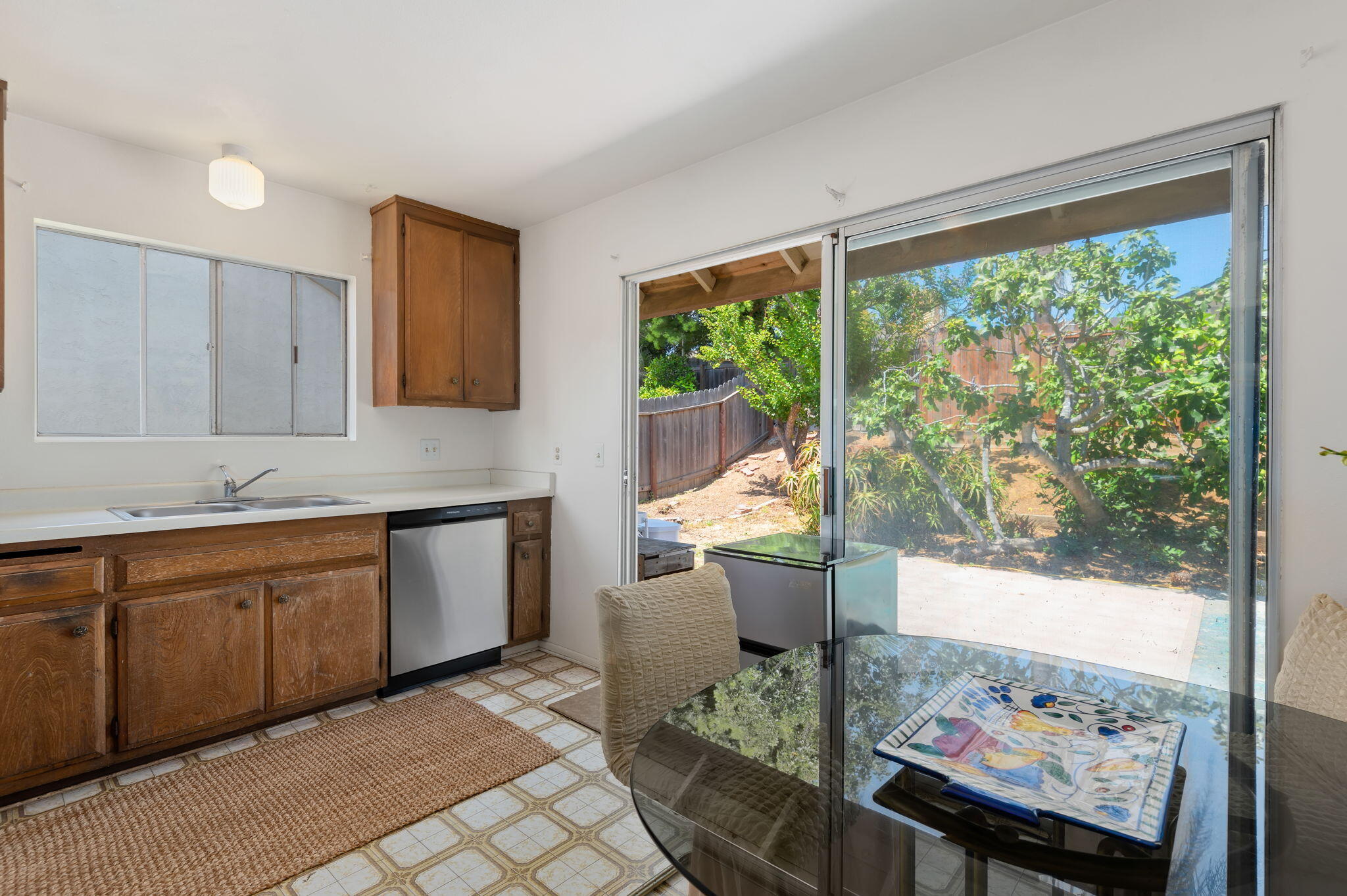 7304 Elmhurst Place Goleta, CA 93117 - Photo 8 of 20