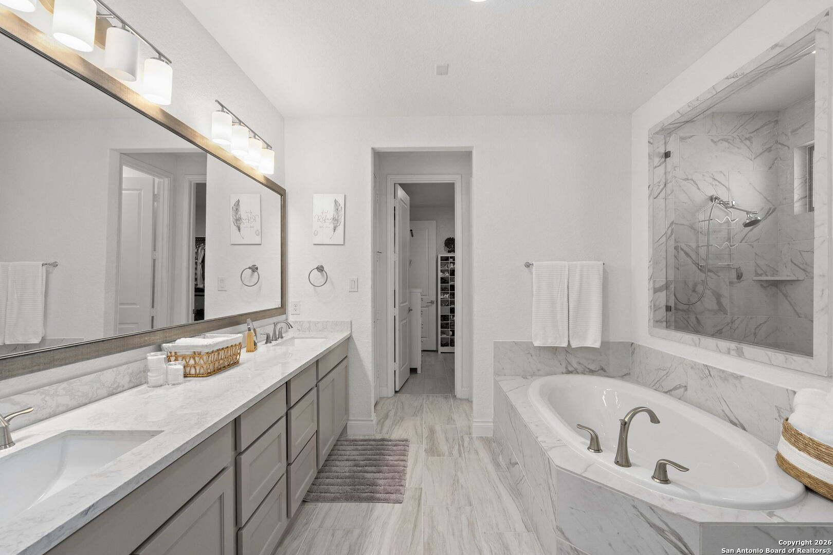 25802 Madison Ranch San Antonio, TX 78255 - Photo 19 of 45