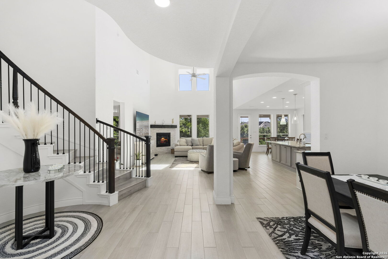 25802 Madison Ranch San Antonio, TX 78255 - Photo 6 of 45