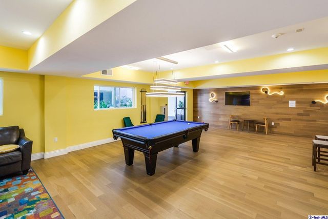 $739,000 | 2939 Leeward Avenue, Unit 215, Los Angeles, CA 90005