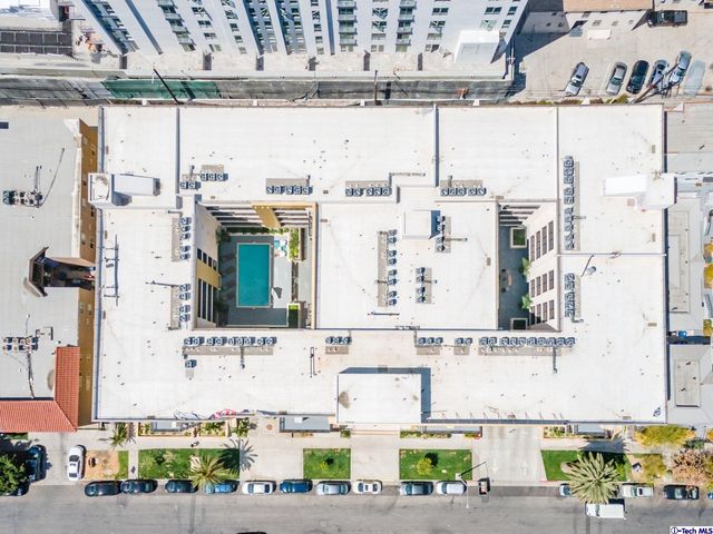 $739,000 | 2939 Leeward Avenue, Unit 215, Los Angeles, CA 90005