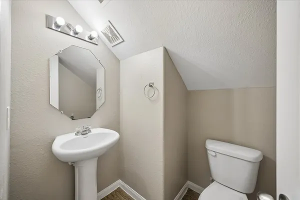 $1,825 | 15510 Kiplands Bend Drive, Houston, TX 77014