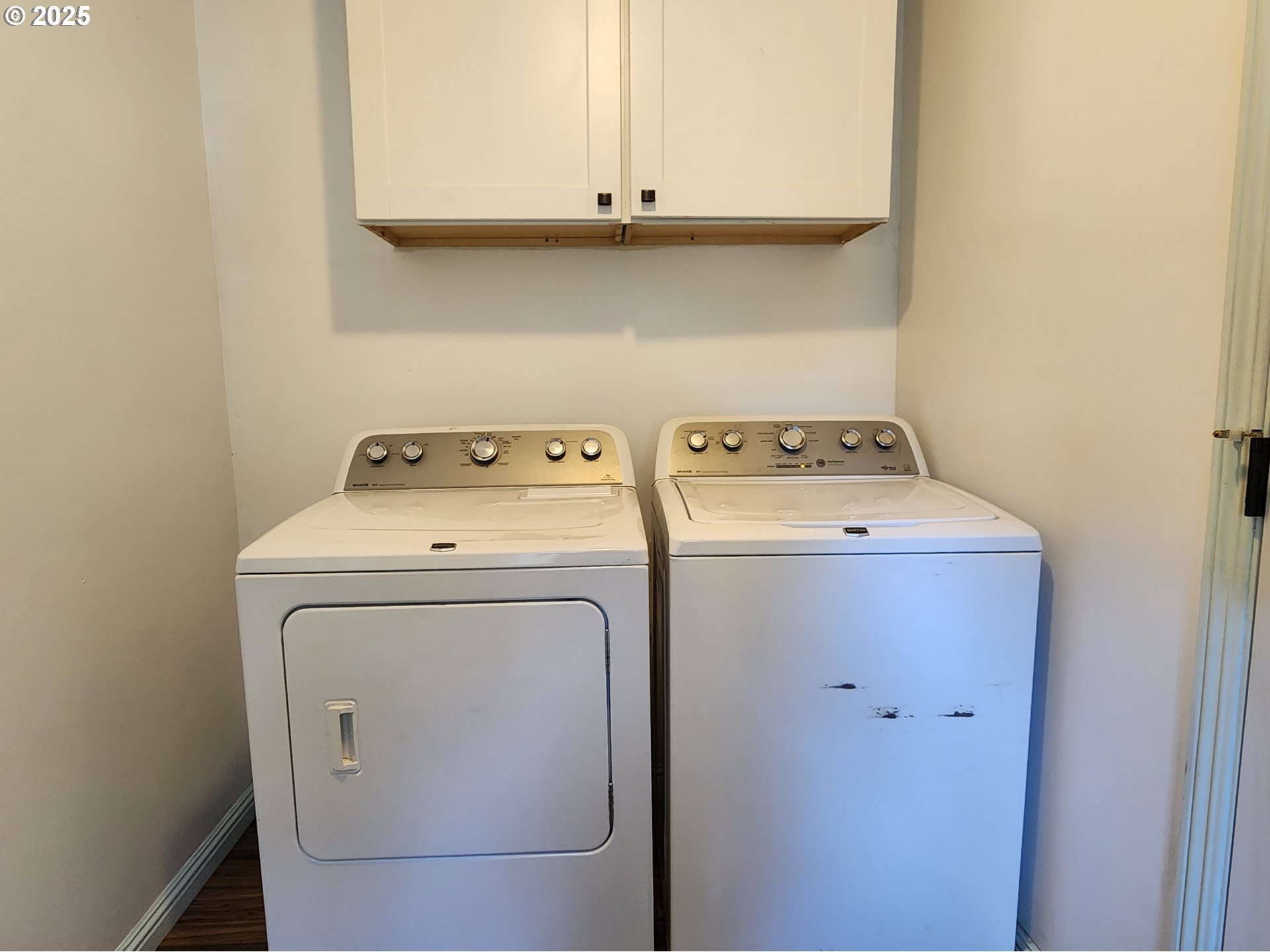 636 18th Street Port Orford, OR 97465 - Photo 21 of 29 a utility room with dryer and washer