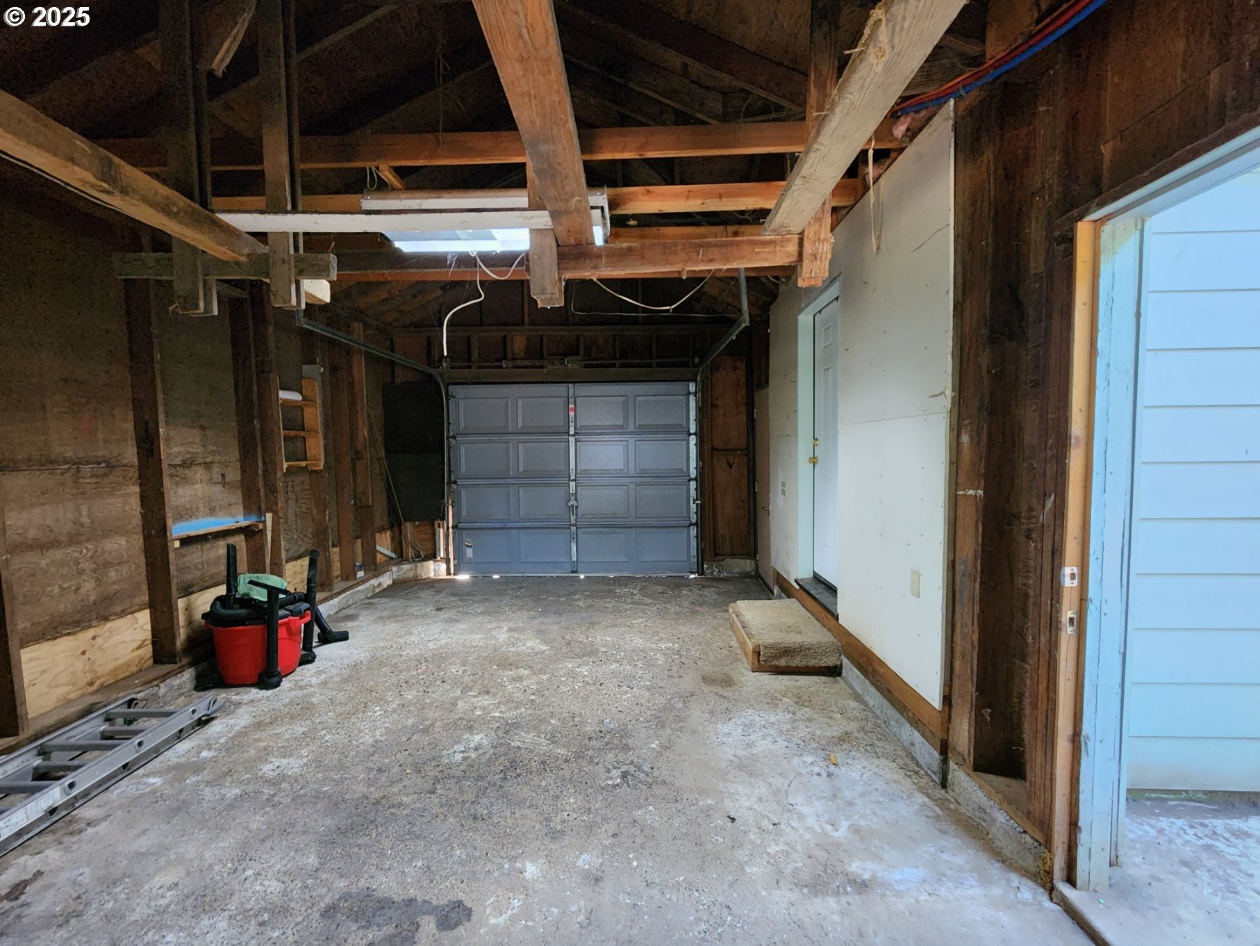 636 18th Street Port Orford, OR 97465 - Photo 23 of 29 a view of empty room with window