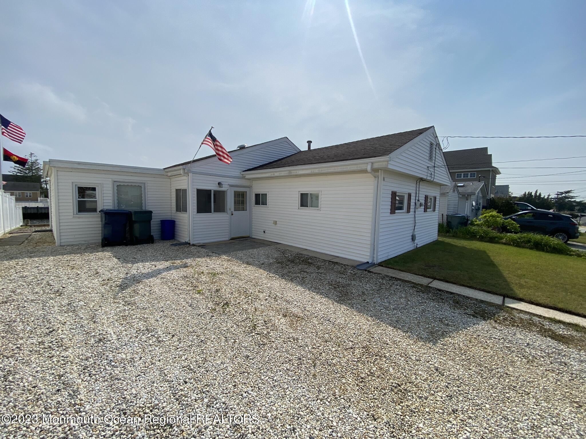 19 West Mullica Road Little Egg Harbor, NJ 08087 - Photo 2 of 25 27040_Image_2