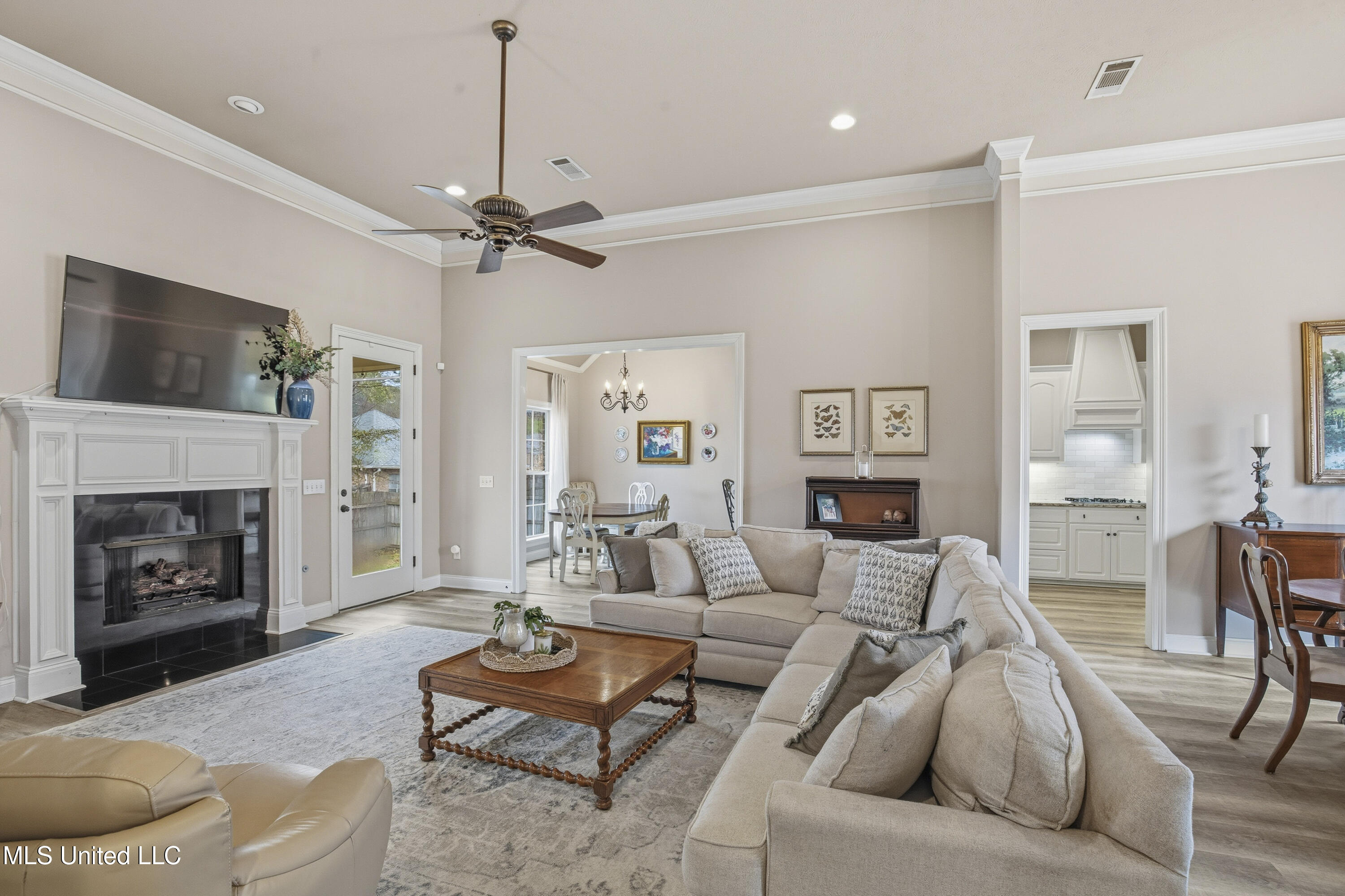 229 Turtle Lane Brandon, MS 39047 - Photo 10 of 51 229 Turtle Ln-11