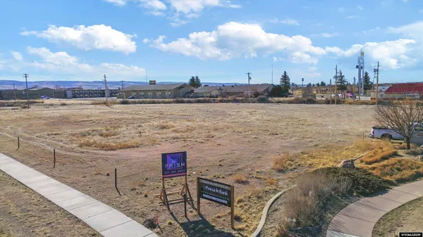 $730,000 | 1401 South 3rd Street, Laramie, WY 82070