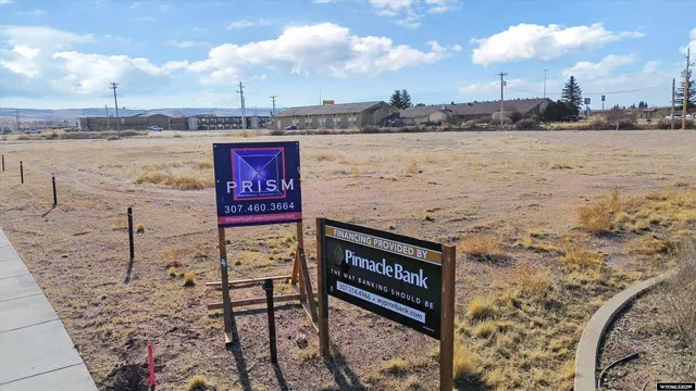 $1,600,000 | 1401 South 3rd Street, Laramie, WY 82070