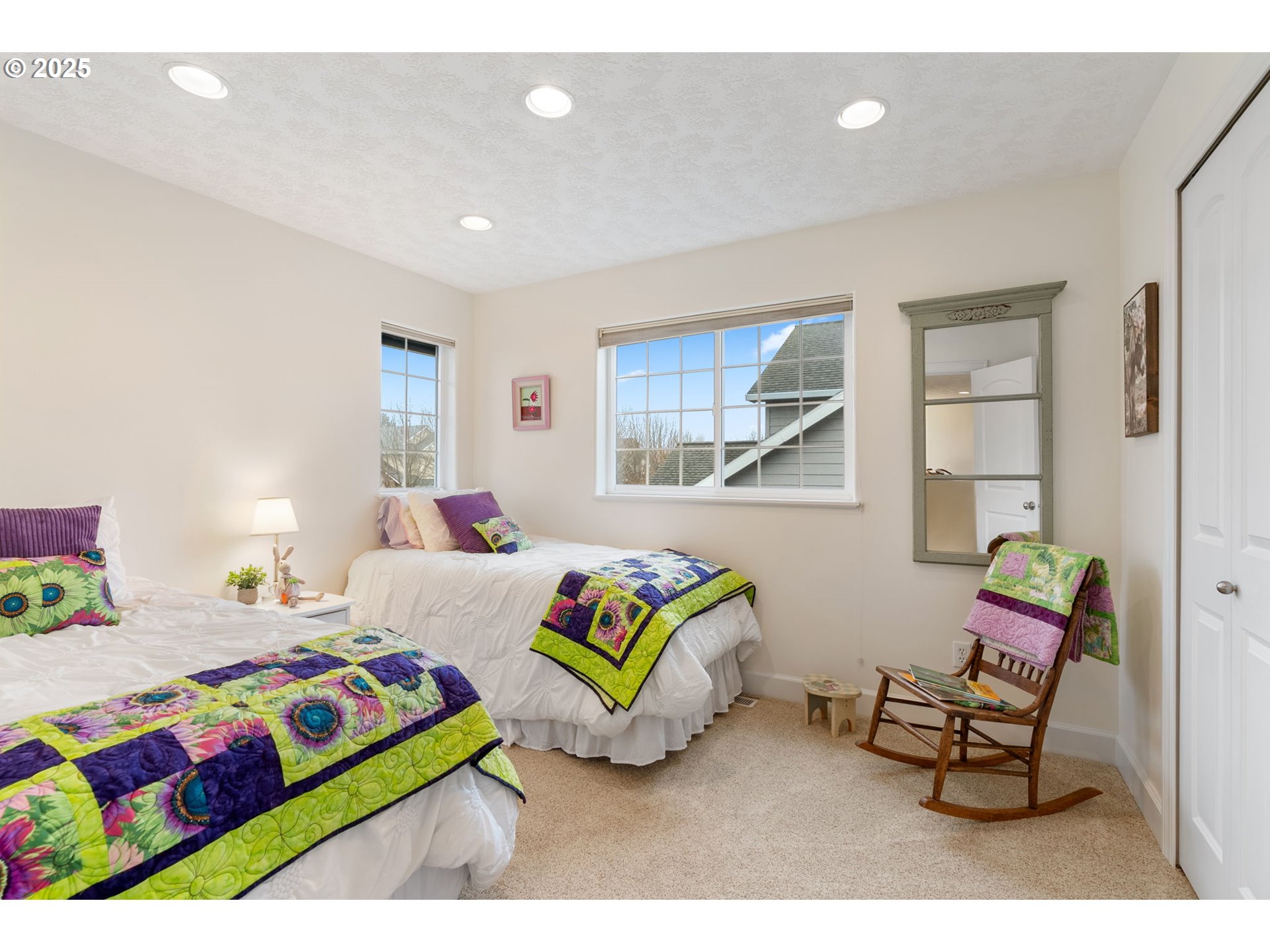948 28th Street Hood River, OR 97031 - Photo 29 of 46 a bedroom with a bed and a couch