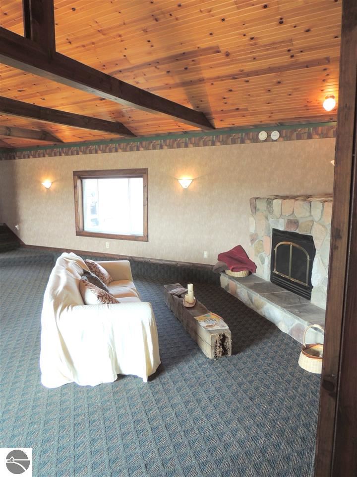 652 South McClelland Road Ithaca, MI 48847 - Photo 24 of 30 1780871-25.JPG