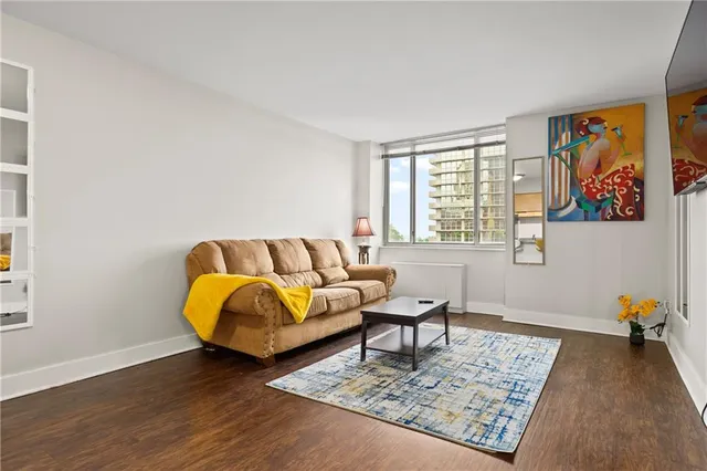 $113,000 | 600 East 8th Street, Unit 3G, Kansas City, MO 64106