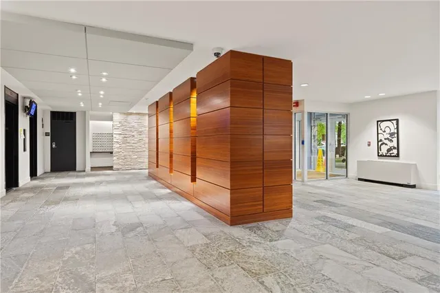 $113,000 | 600 East 8th Street, Unit 3G, Kansas City, MO 64106