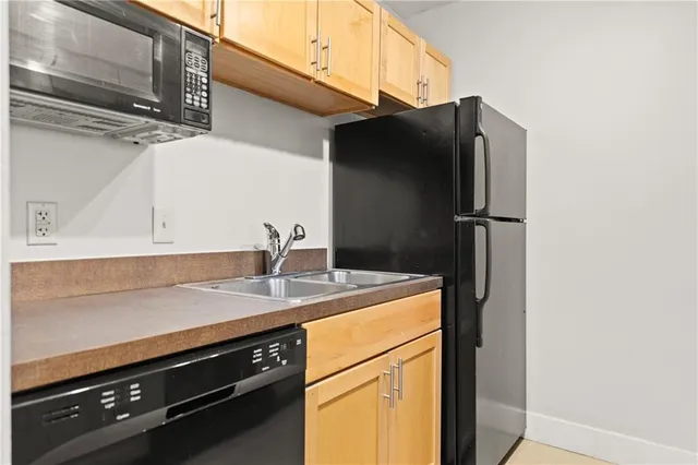 $113,000 | 600 East 8th Street, Unit 3G, Kansas City, MO 64106