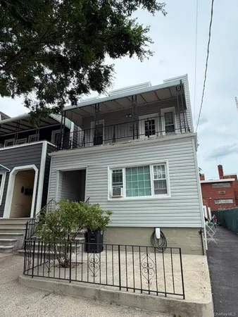 $3,750 | 1624 Seddon Street | Westchester Village