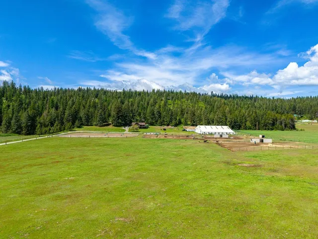 $925,000 | 315942 U.S. Rte 2, Elk, WA 99009