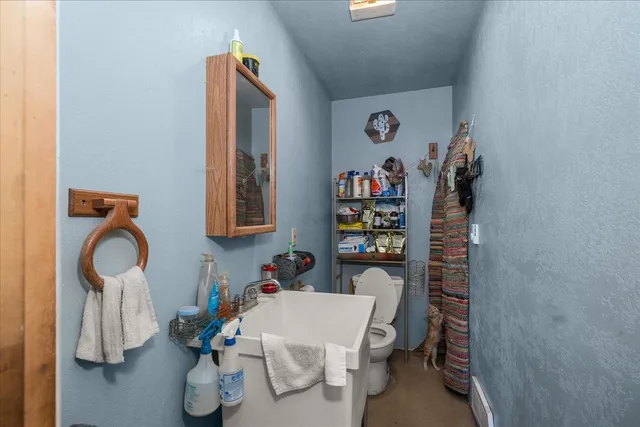 $925,000 | 315942 U.S. Rte 2, Elk, WA 99009