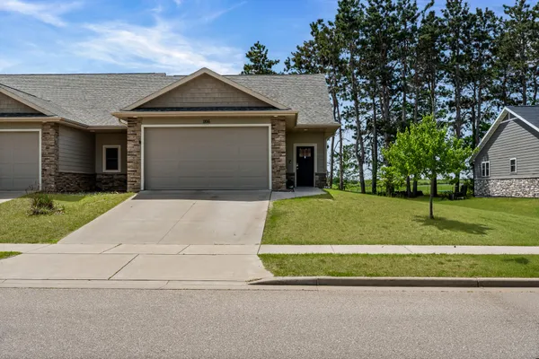 $339,000 | 1816 Prairie Place, Holmen, WI 54636