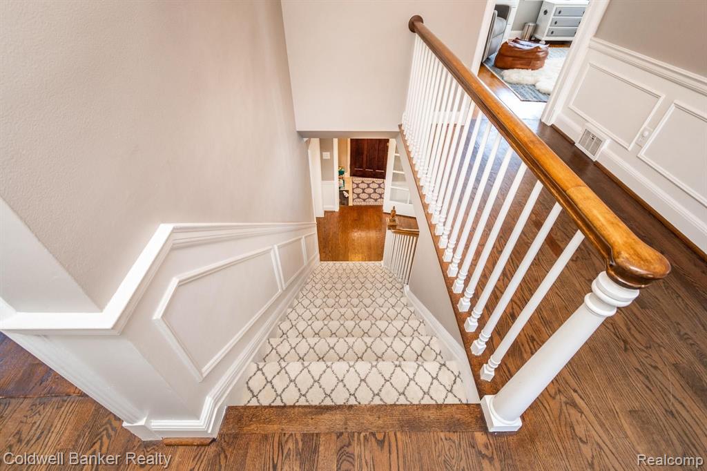 320 Touraine Road Grosse Pointe Farms, MI 48236 - Photo 47 of 60
