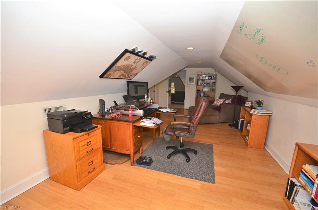 2750 Vienna Dozier Road Pfafftown, NC 27040 - Photo 20 of 30 Gallery Image 20