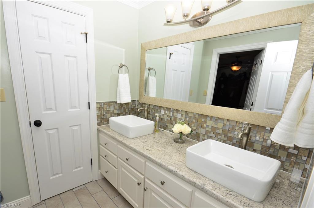 2750 Vienna Dozier Road Pfafftown, NC 27040 - Photo 25 of 30 Gallery Image 25
