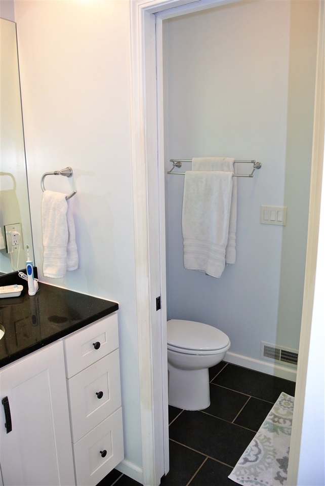 3156 Five Mile Road Traverse City, MI 49686 - Photo 19 of 44 1838509-18.JPG