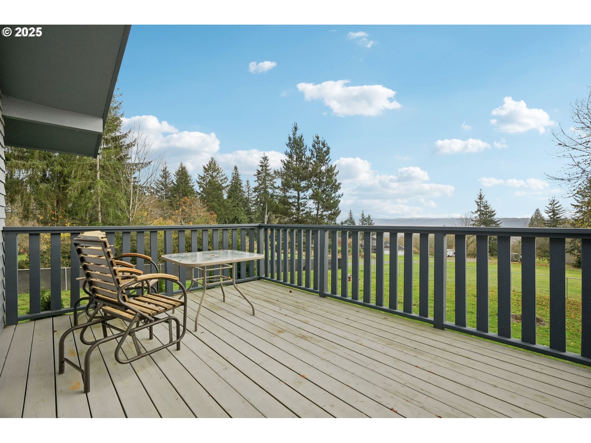 130 Stella Lane Longview, WA 98632 - Photo 36 of 41 a view of balcony with wooden floor