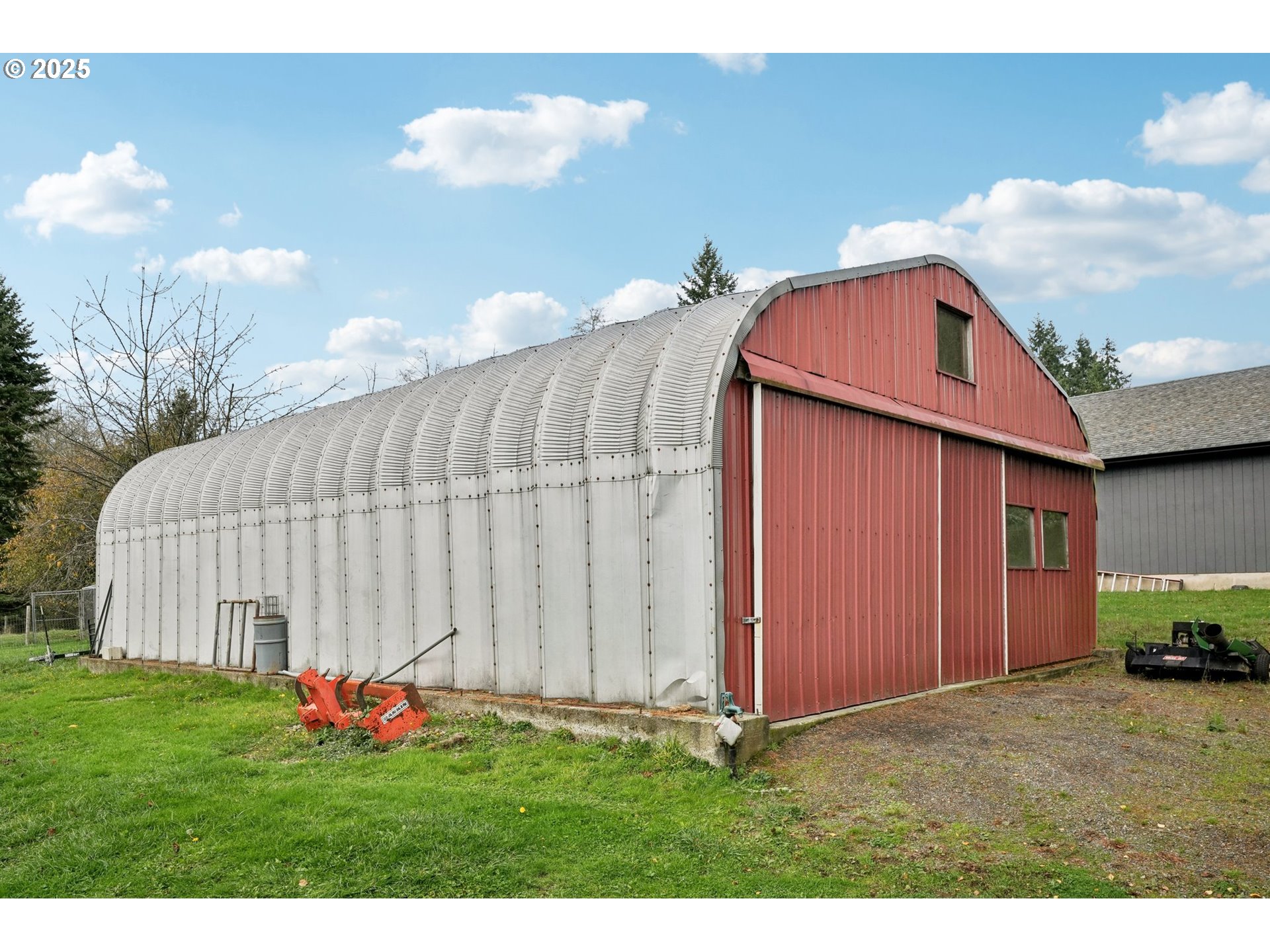 130 Stella Lane Longview, WA 98632 - Photo 37 of 41 a view of a backyard with potted plants