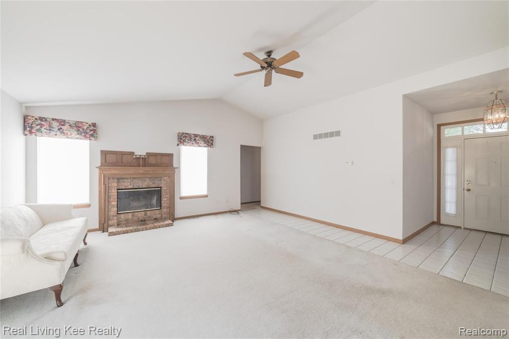 1242 Ruby Avenue Rochester Hills, MI 48309 - Photo 8 of 35
