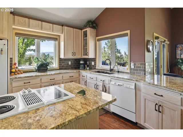 $1,450,000 | 1164 Southwest Parrish Lane, Powell Butte, OR 97753