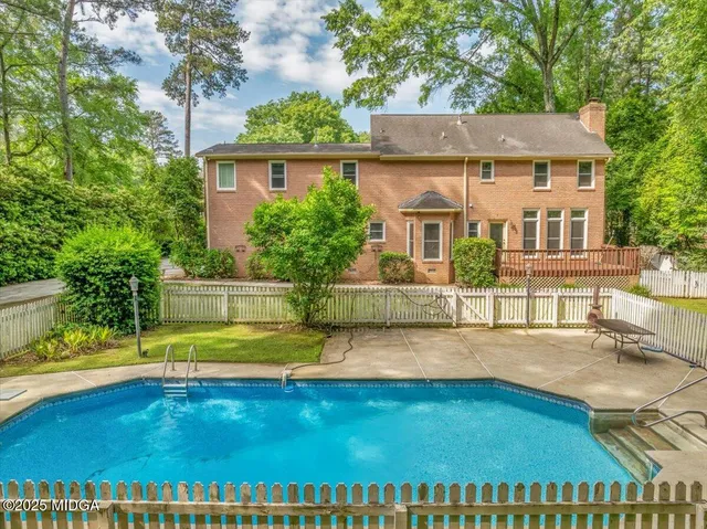 $385,000 | 131 Ashford Park, Macon, GA 31210