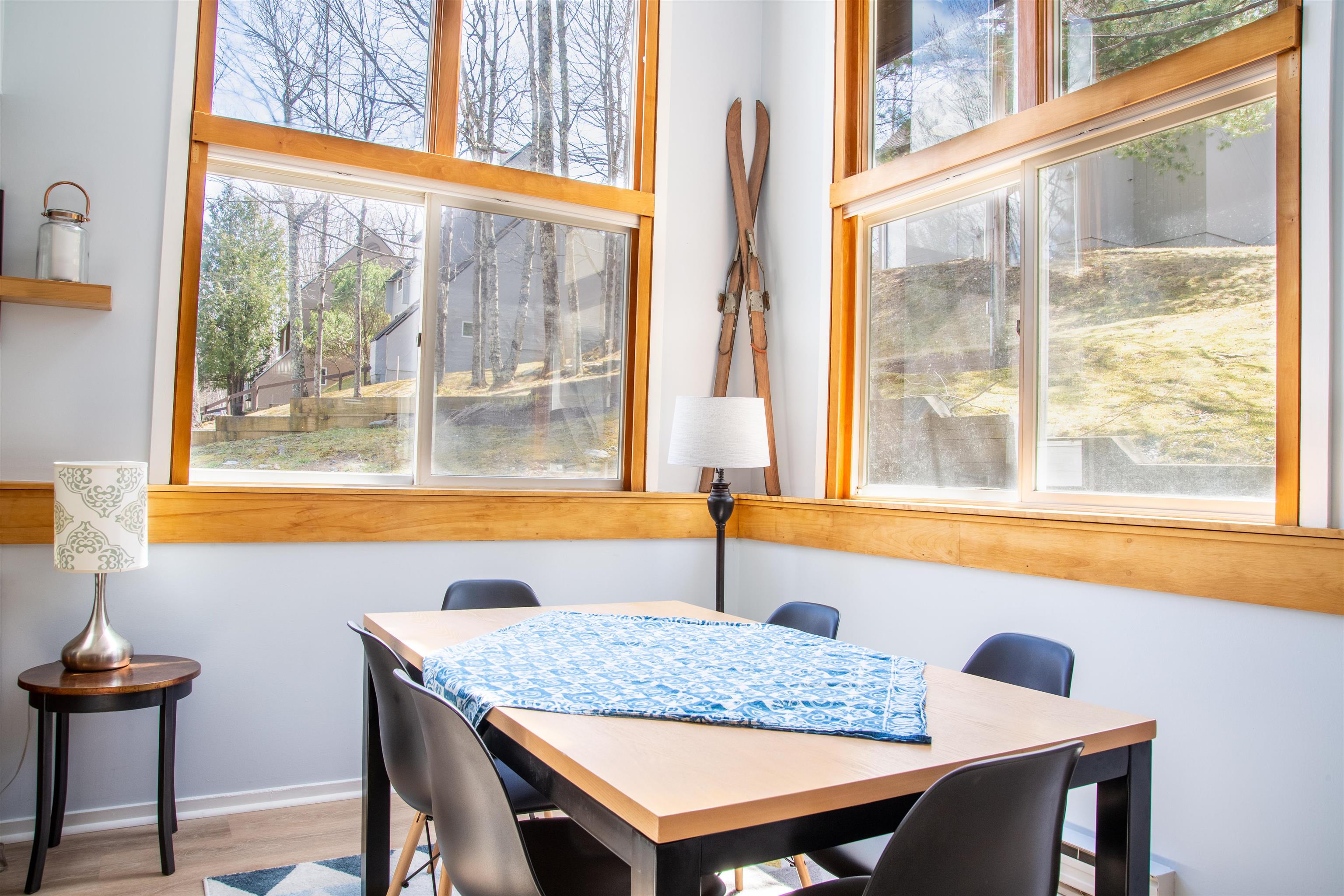 86 Easy Street, Unit 19 Warren, VT 05674 - Photo 3 of 25 Gallery Image 3