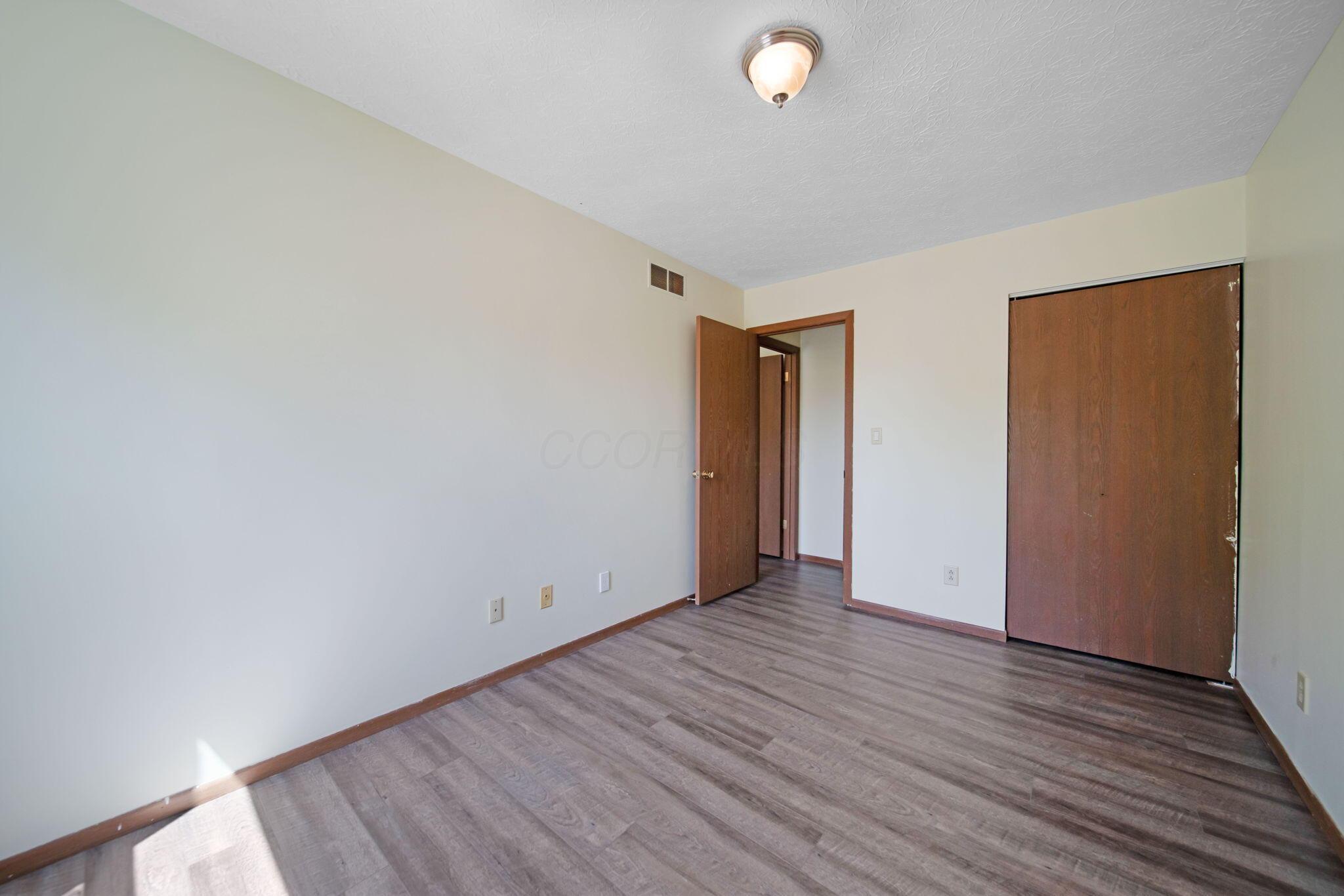 8240 Longhorn Road Powell, OH 43065 - Photo 19 of 30 19