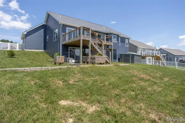 $405,000 | 245 Auburn Ridge Dr. Drive, Troy, MO 63379