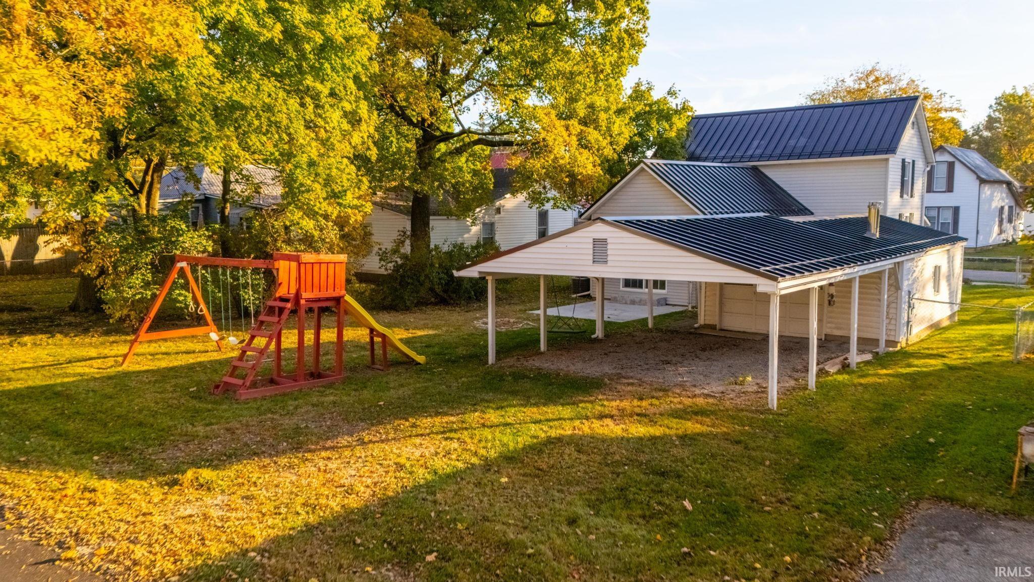 472 Delaware Street Wabash, IN 46992 - Photo 5 of 27