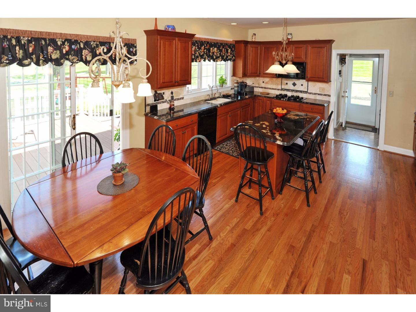 6 Brandie Ln Spring Spring City, PA 19475 - Photo 12 of 25