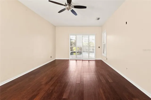 $5,000 | 9912 Chris Craft Court, Tampa, FL 33615