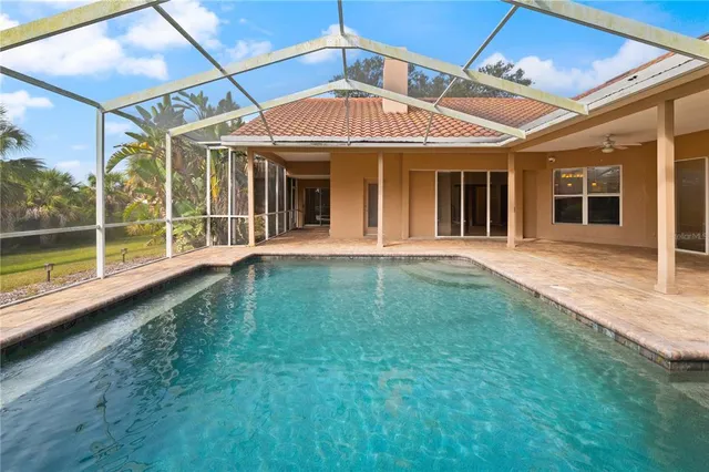 $5,000 | 9912 Chris Craft Court, Tampa, FL 33615