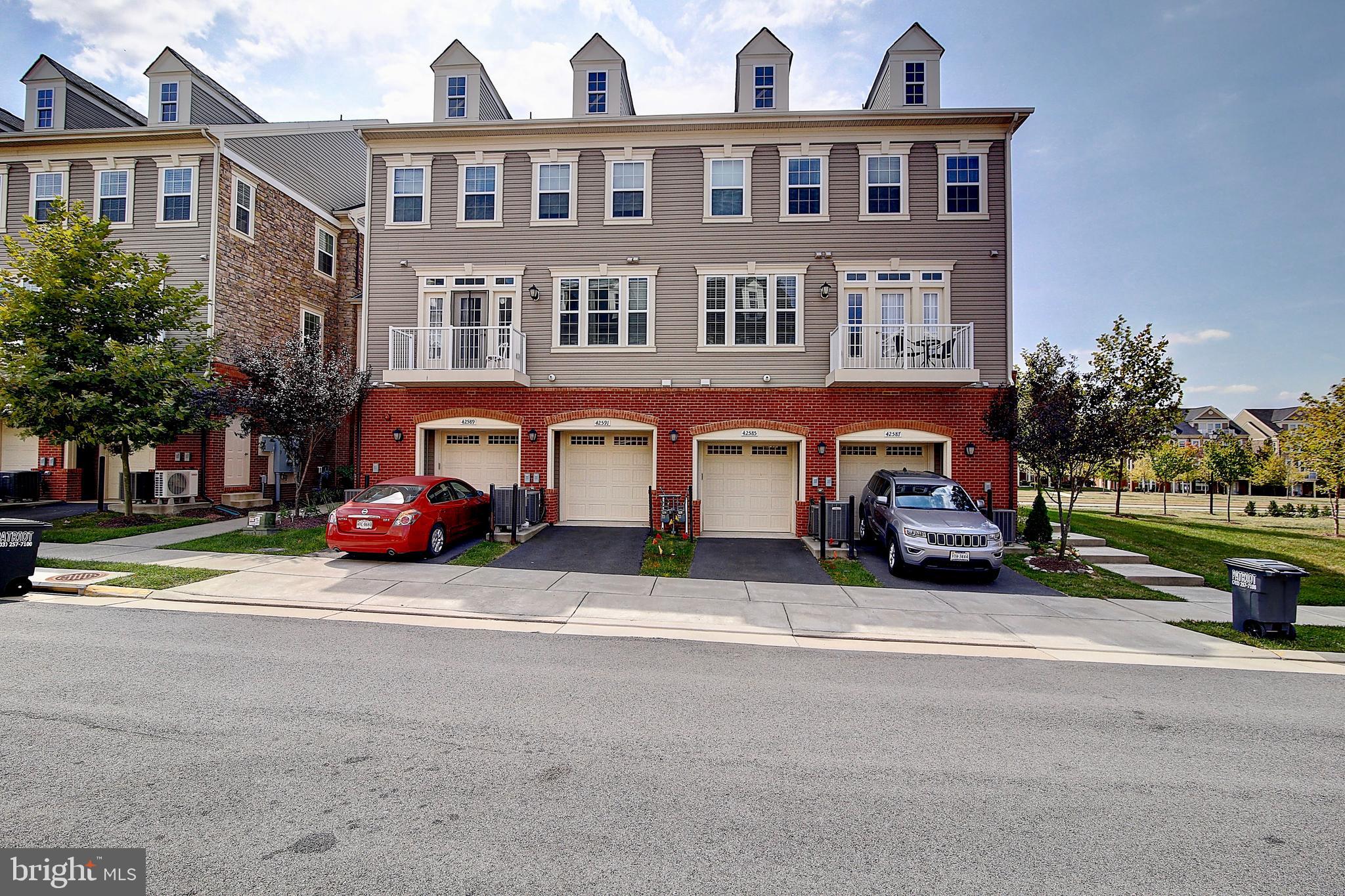 42585 Sunset Ridge Square Ashburn, VA 20148 - Photo 27 of 36 Gallery Image 27