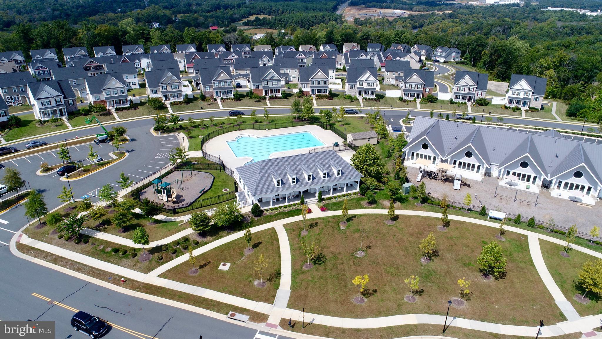 42585 Sunset Ridge Square Ashburn, VA 20148 - Photo 34 of 36 Gallery Image 34