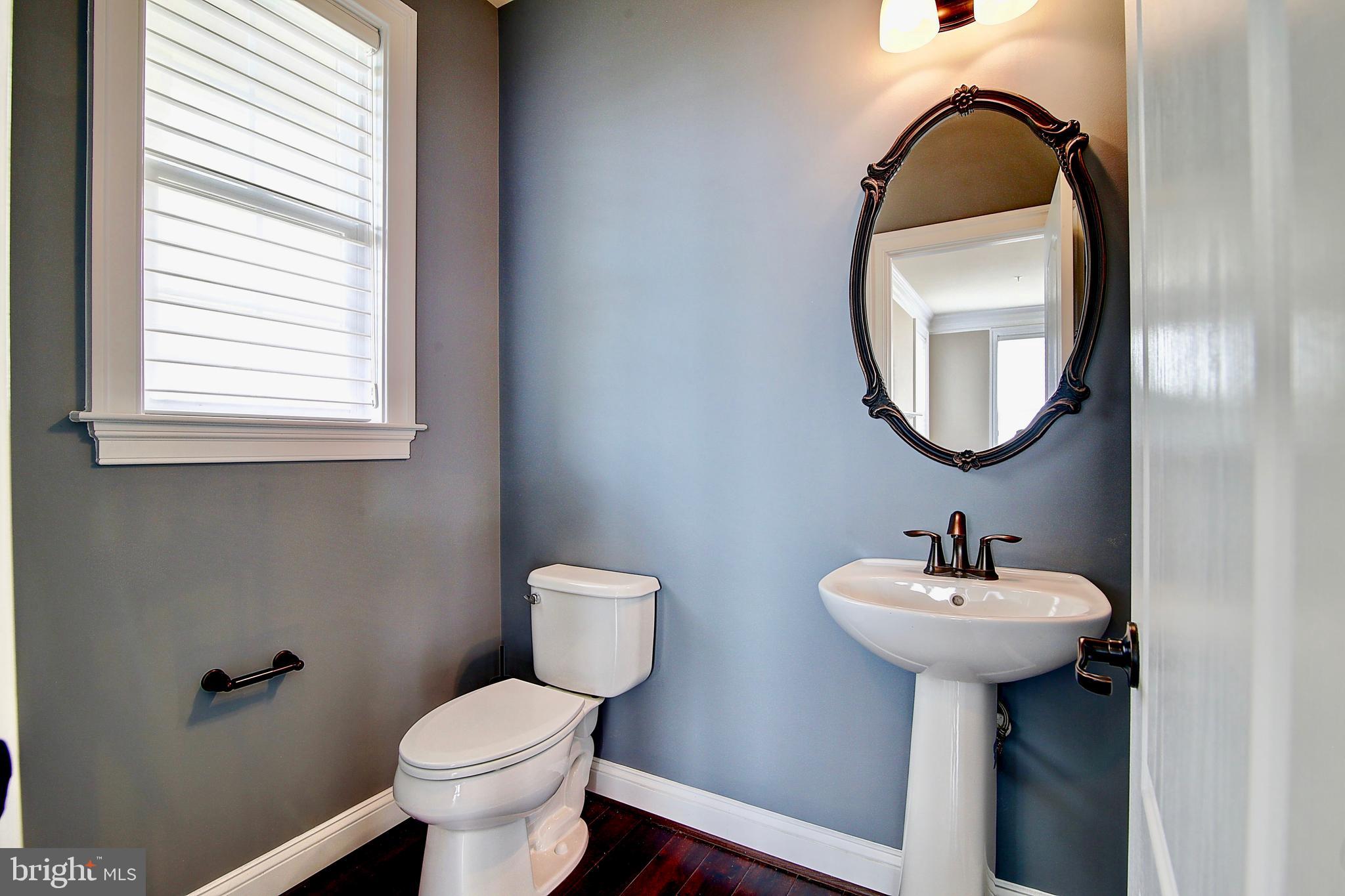 42585 Sunset Ridge Square Ashburn, VA 20148 - Photo 9 of 36 Gallery Image 9
