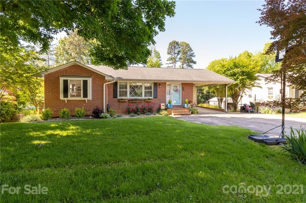709 Meadowbrook Road Kings Mountain, NC 28086 - Photo 1 of 33 Gallery Image 1