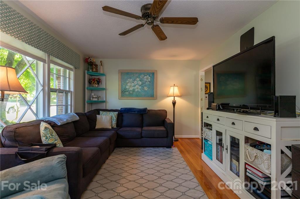 709 Meadowbrook Road Kings Mountain, NC 28086 - Photo 6 of 33 Gallery Image 6