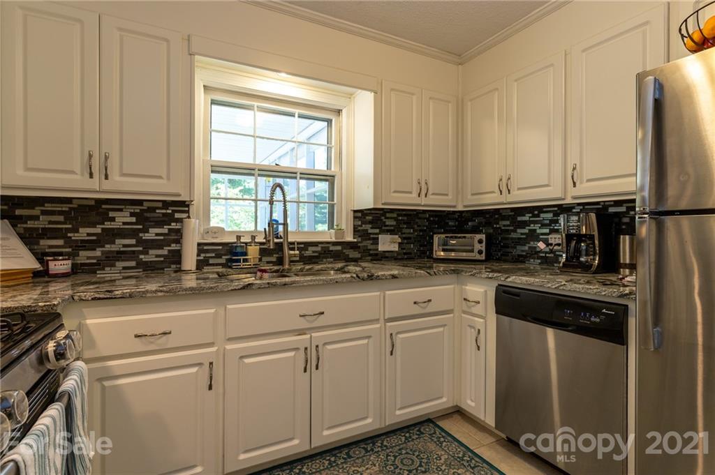 709 Meadowbrook Road Kings Mountain, NC 28086 - Photo 7 of 33 Gallery Image 7